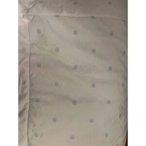 Tommy Hilfiger Queen Down Alternative Comforter White TH Monogram Size 86x86‎